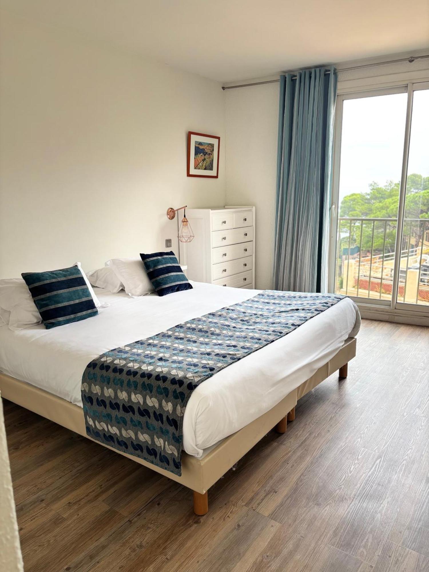 Hotel Le Bon Port Collioure Exterior photo